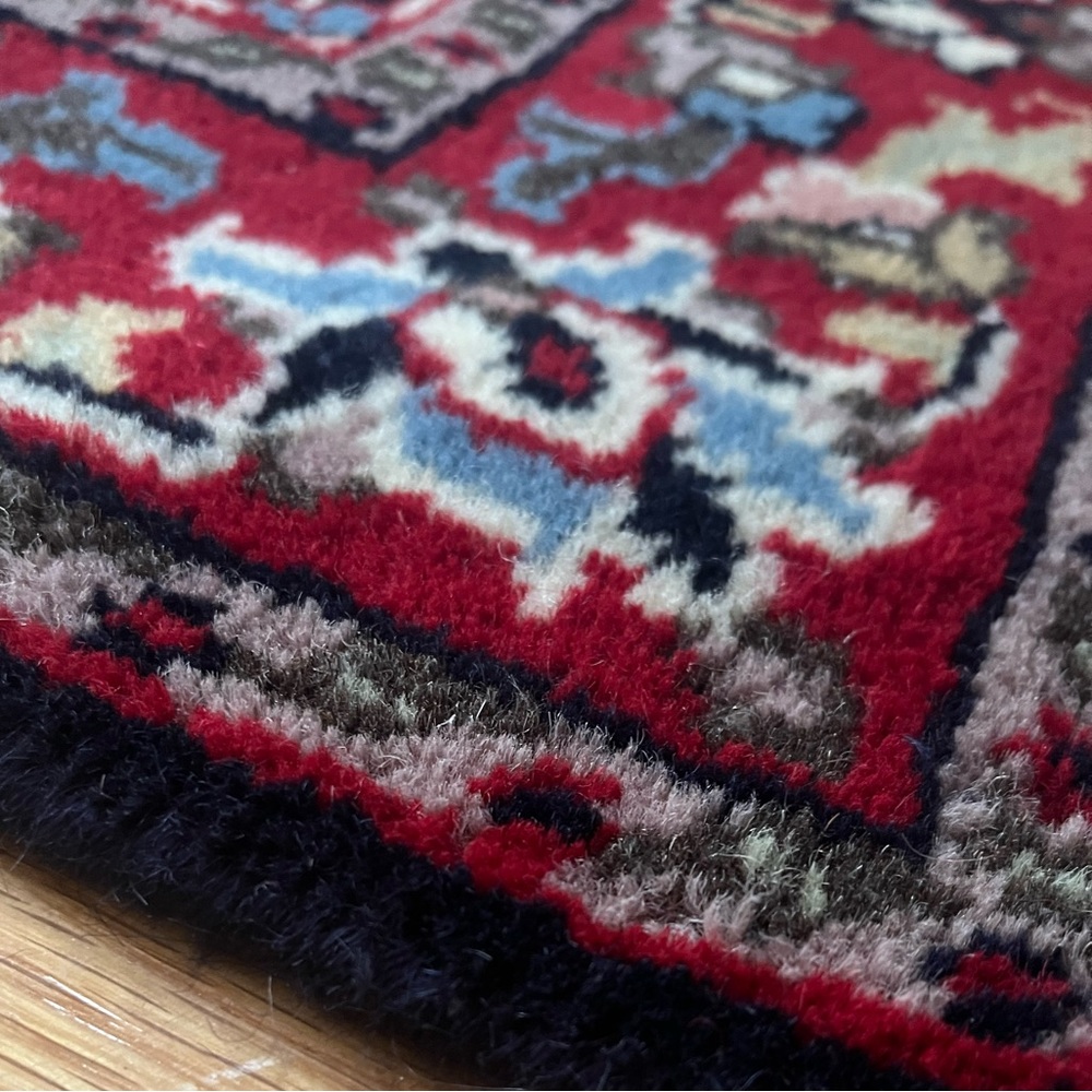 Hand Knotted Wool Rug 3x5 - Picture 3 of 8